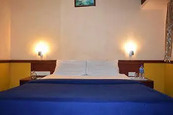 Vedanta Wake Up! On The Sunny Cliffs, Varkala India